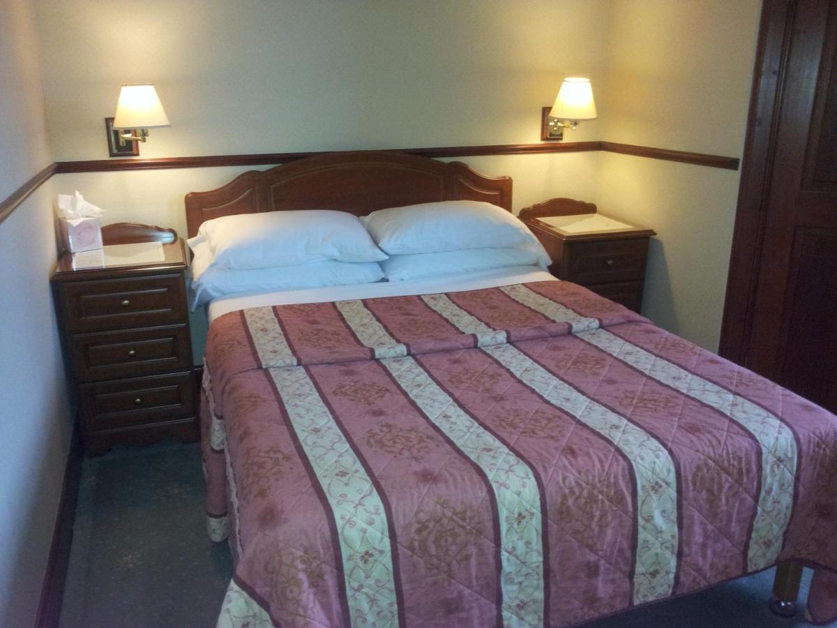 Caledonian Hotel Fort Augustus Eksteriør billede